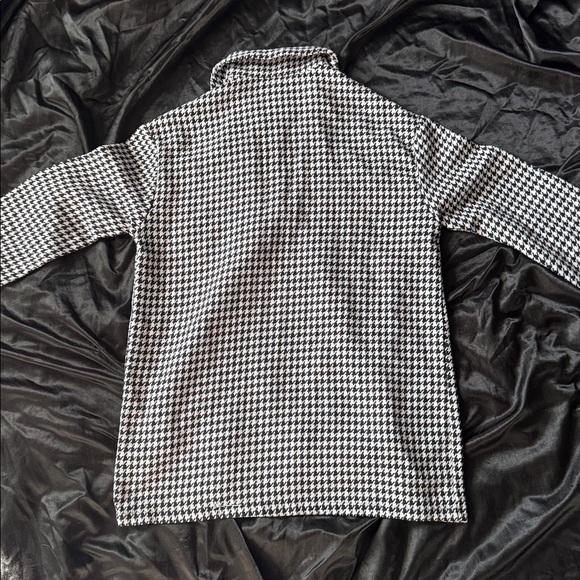 Black and White Houndstooth Coat - Picture 3 of 3